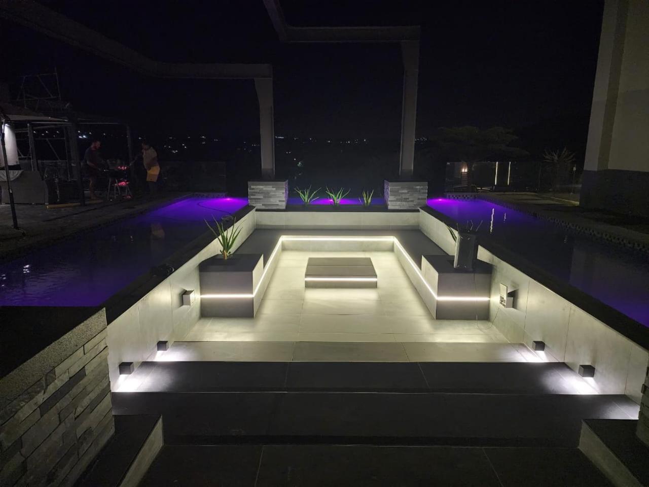 The Block Hotel Wilderness Bagian luar foto